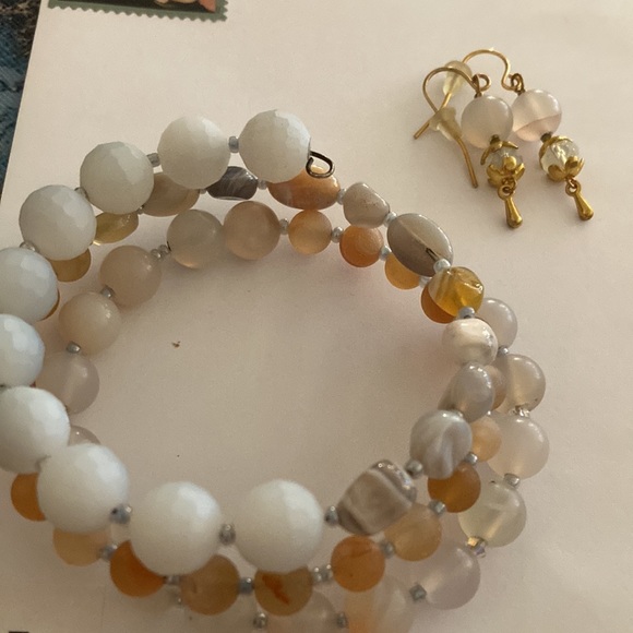 Agate bracelet& earring set - Picture 9 of 12